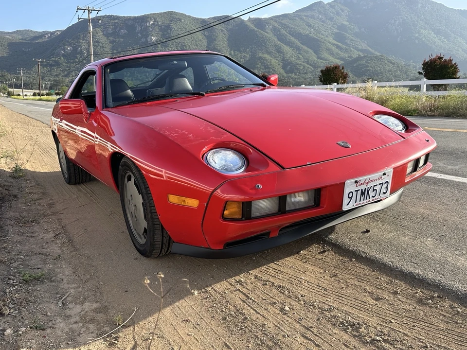1984 Porsche 928 S - Image 7 of 25