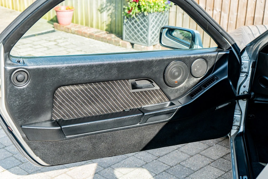 1984 Porsche 928 S - Image 28 of 30