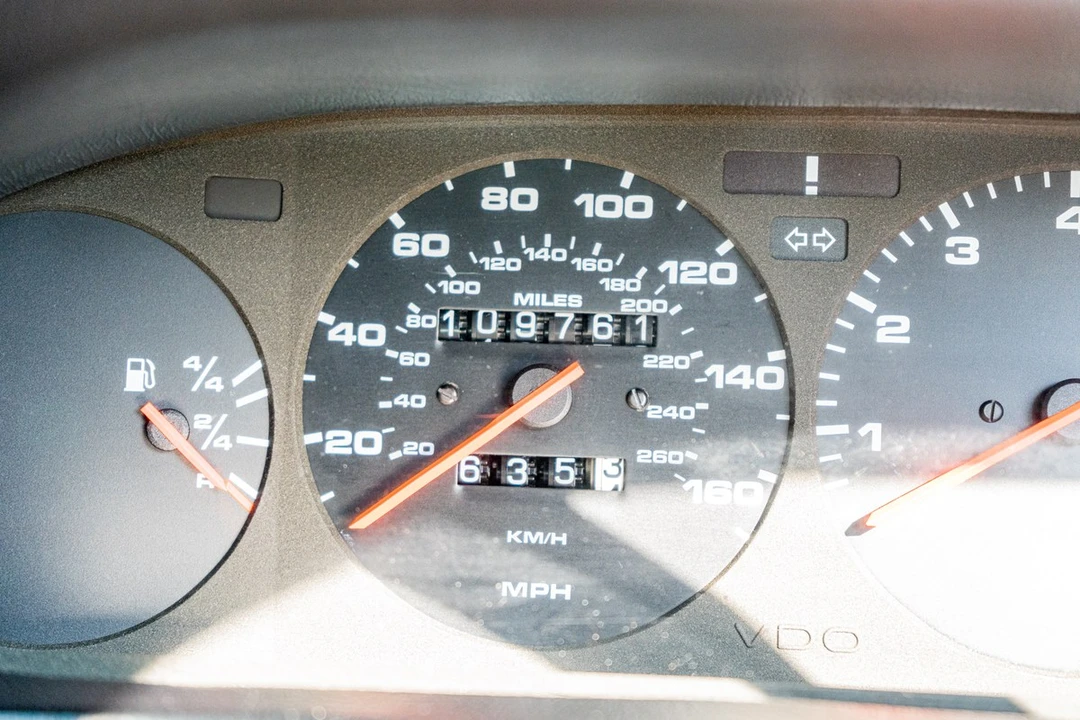 1984 Porsche 928 S - Image 15 of 30