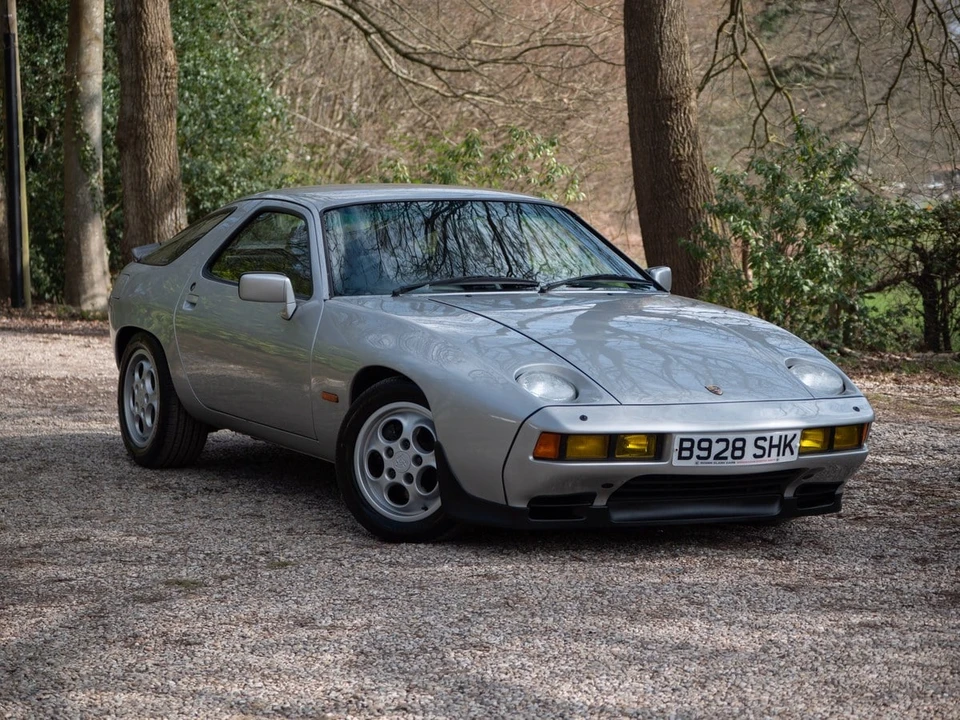 1984 Porsche 928 S - Image 2 of 30