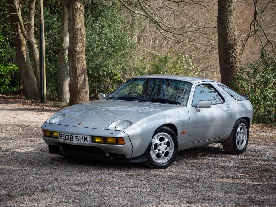 1984 Porsche 928 S - Image 6 of 30
