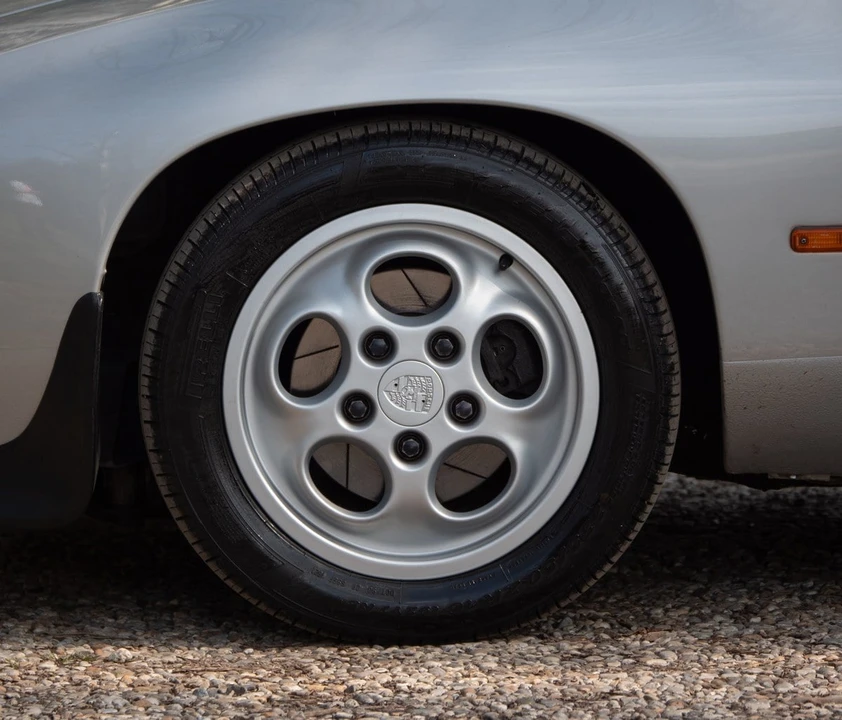 1984 Porsche 928 S - Image 19 of 30