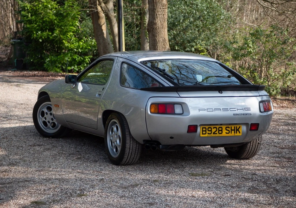 1984 Porsche 928 S - Image 14 of 30