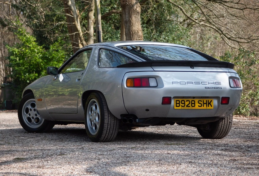 1984 Porsche 928 S - Image 15 of 30