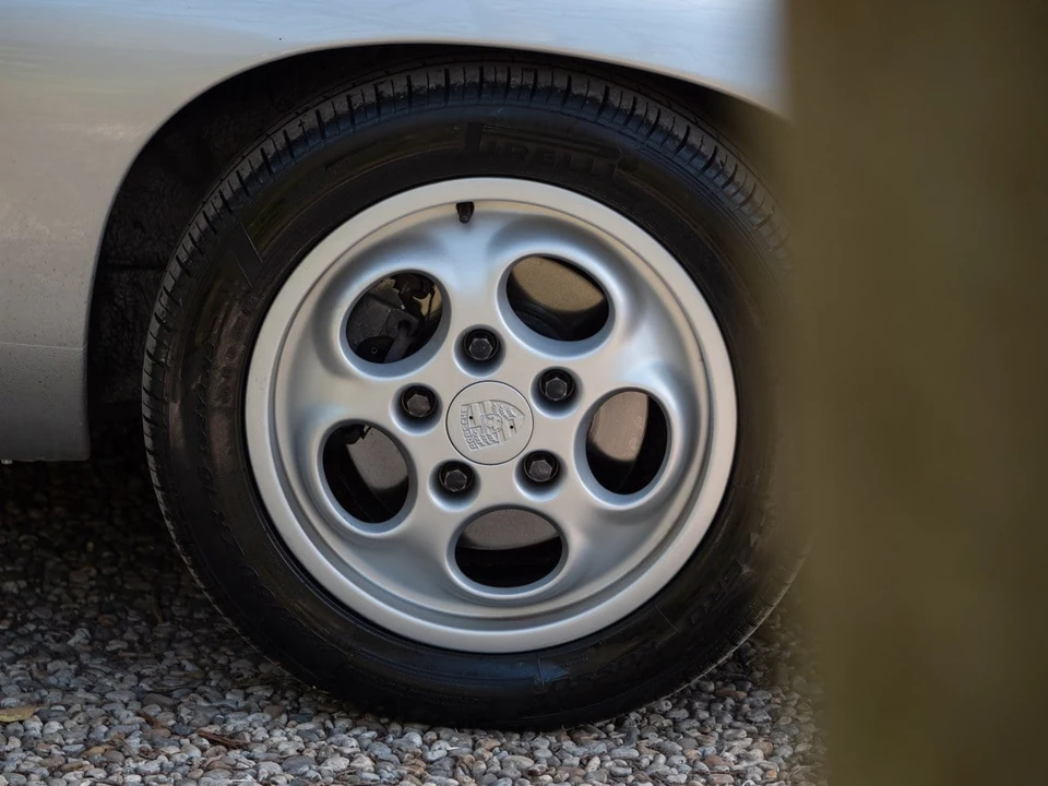1984 Porsche 928 S - Image 27 of 30