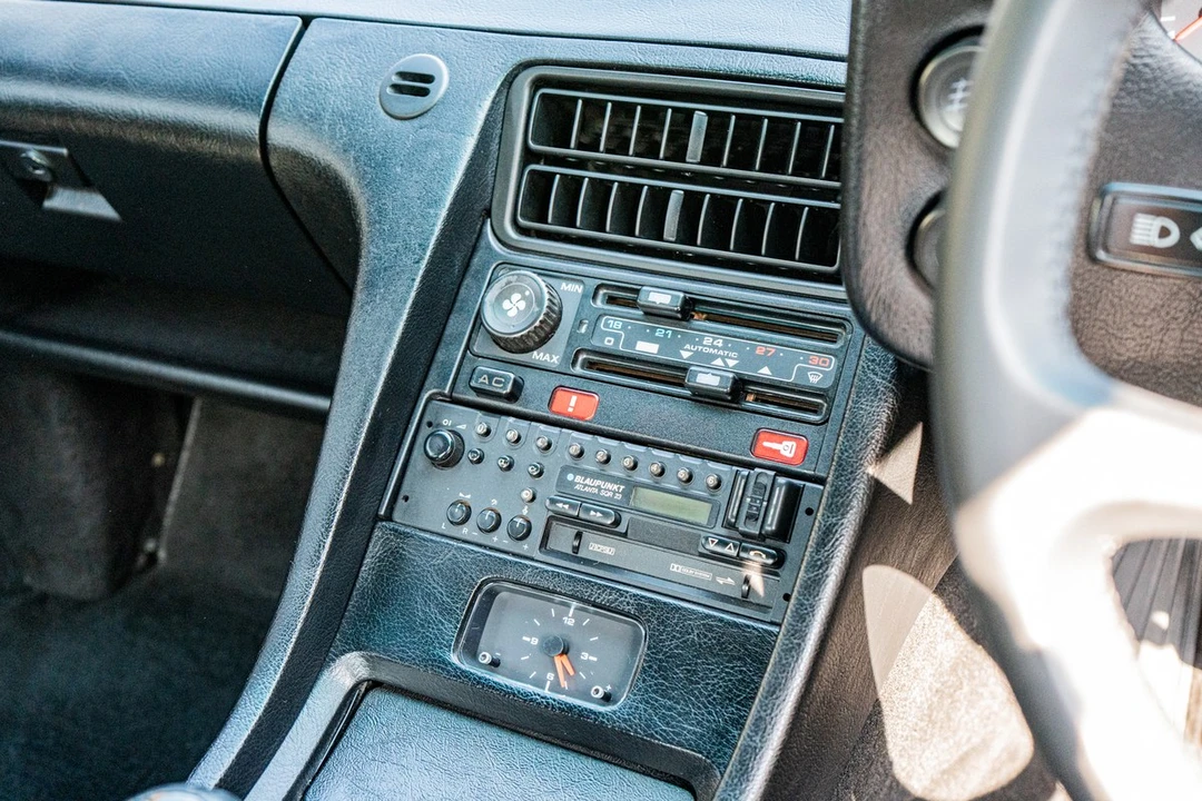 1984 Porsche 928 S - Image 17 of 30