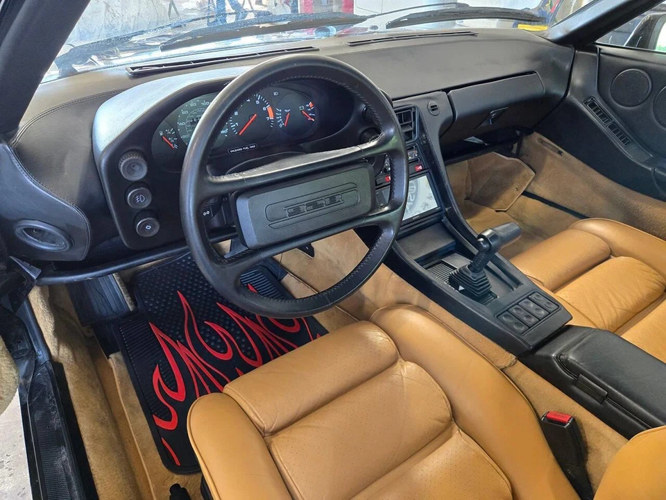 1984 Porsche 928 S - Image 9 of 12