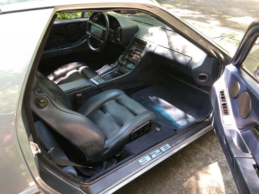 1984 Porsche 928 S - Image 5 of 10