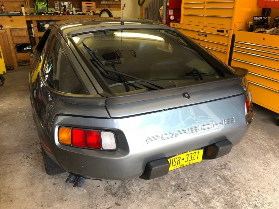 1984 Porsche 928 S - Image 8 of 10