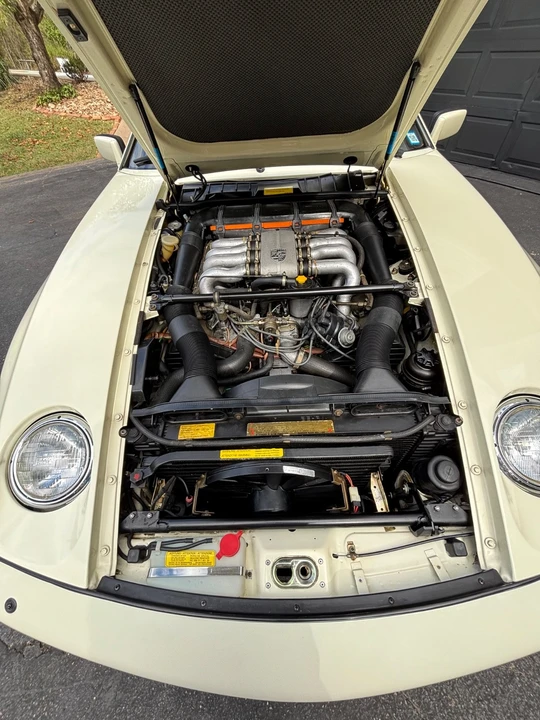 1984 Porsche 928 - Image 14 of 21
