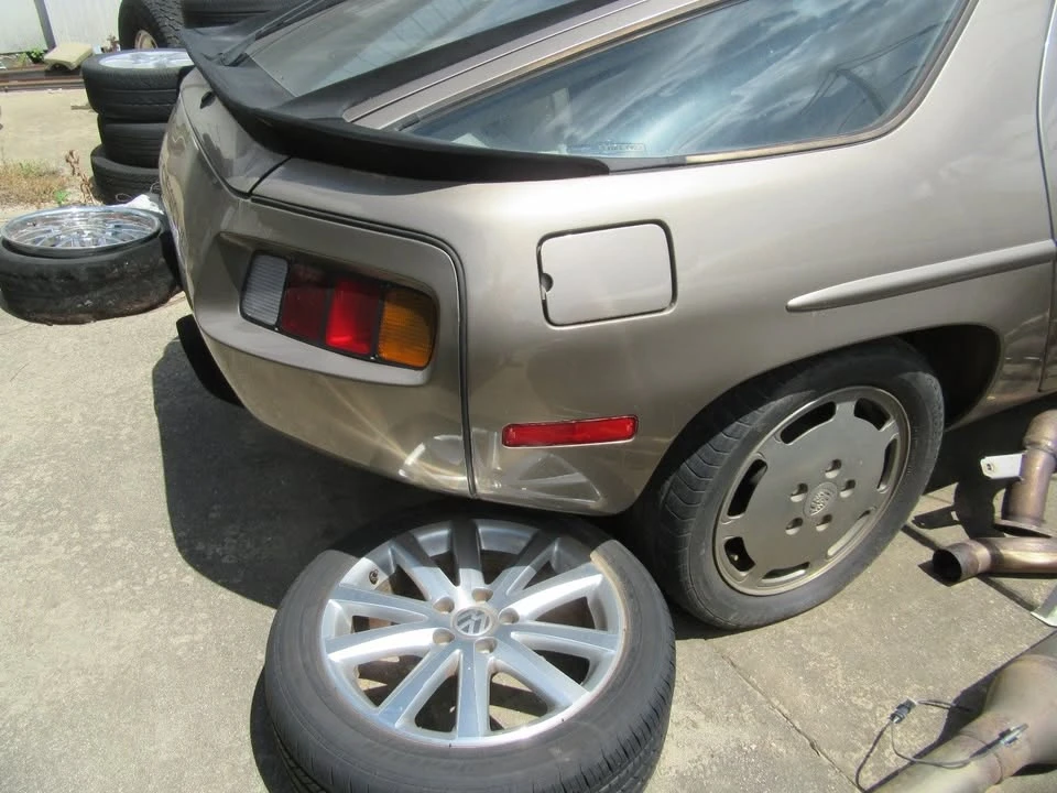 1984 Porsche 928 S - Image 18 of 20