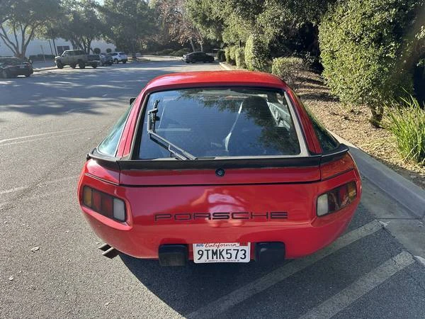 1984 Porsche 928 S - Image 4 of 10