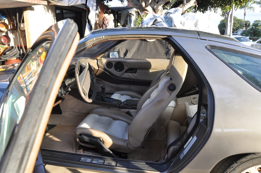 1984 Porsche 928 S - Image 10 of 31