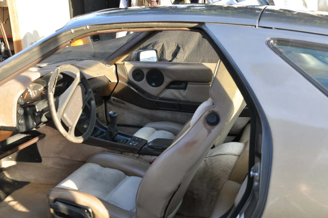 1984 Porsche 928 S - Image 11 of 31