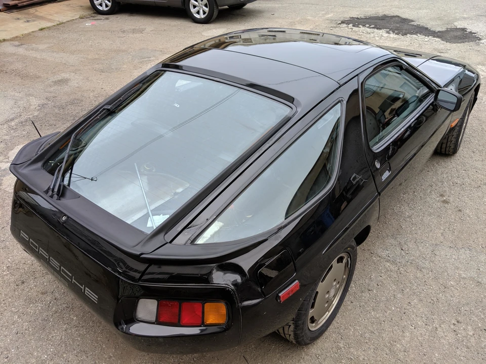 1984 Porsche 928 S - Image 17 of 31