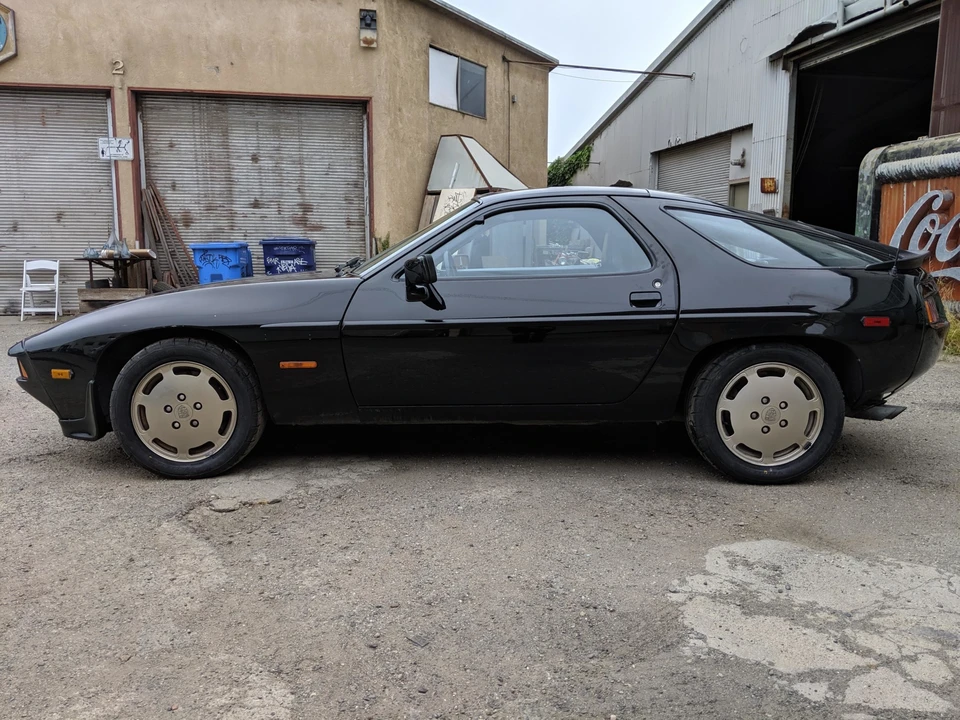 1984 Porsche 928 S - Image 13 of 31
