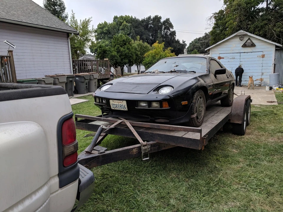 1984 Porsche 928 S - Image 5 of 31