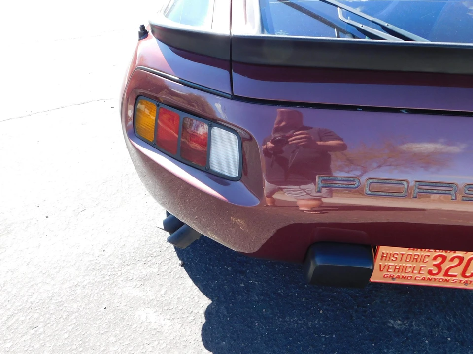 1984 Porsche 928 S - Image 23 of 31
