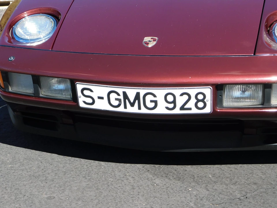 1984 Porsche 928 S - Image 26 of 31