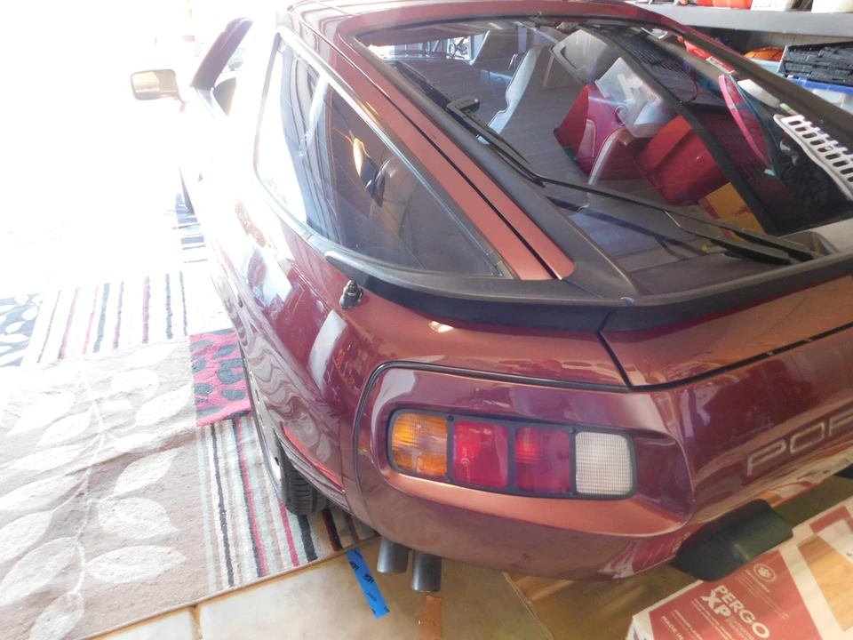 1984 Porsche 928 S - Image 27 of 31