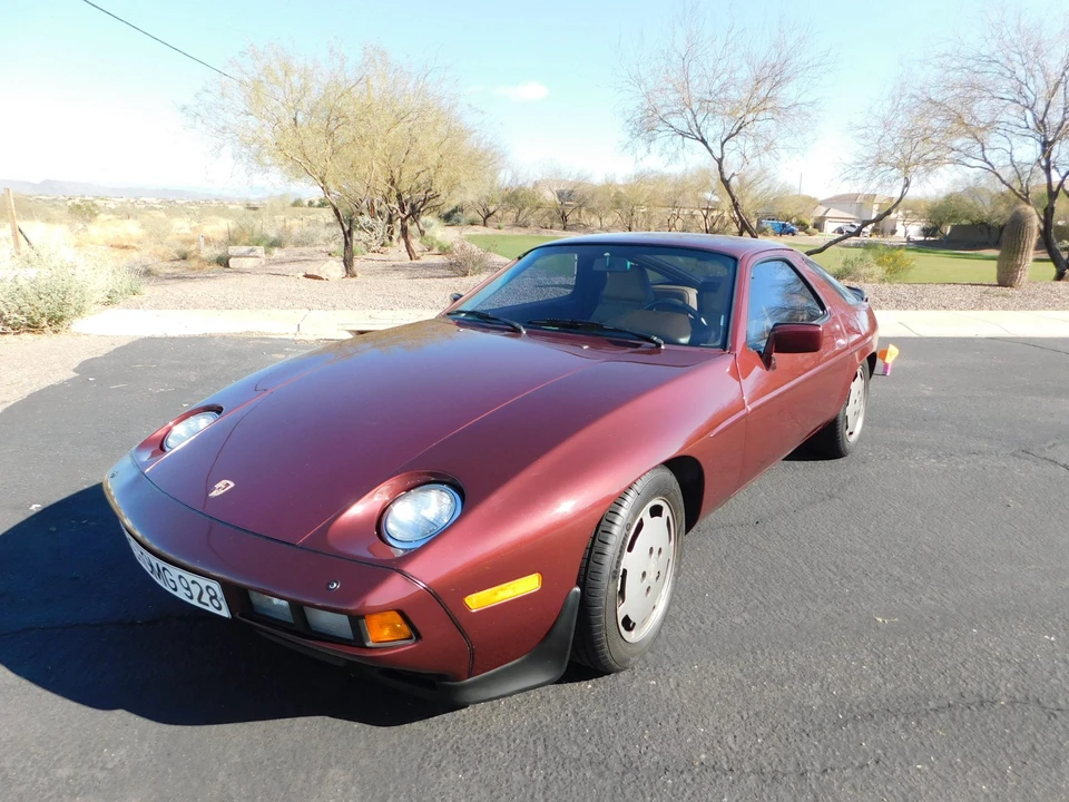 1984 Porsche 928 S - Image 2 of 31