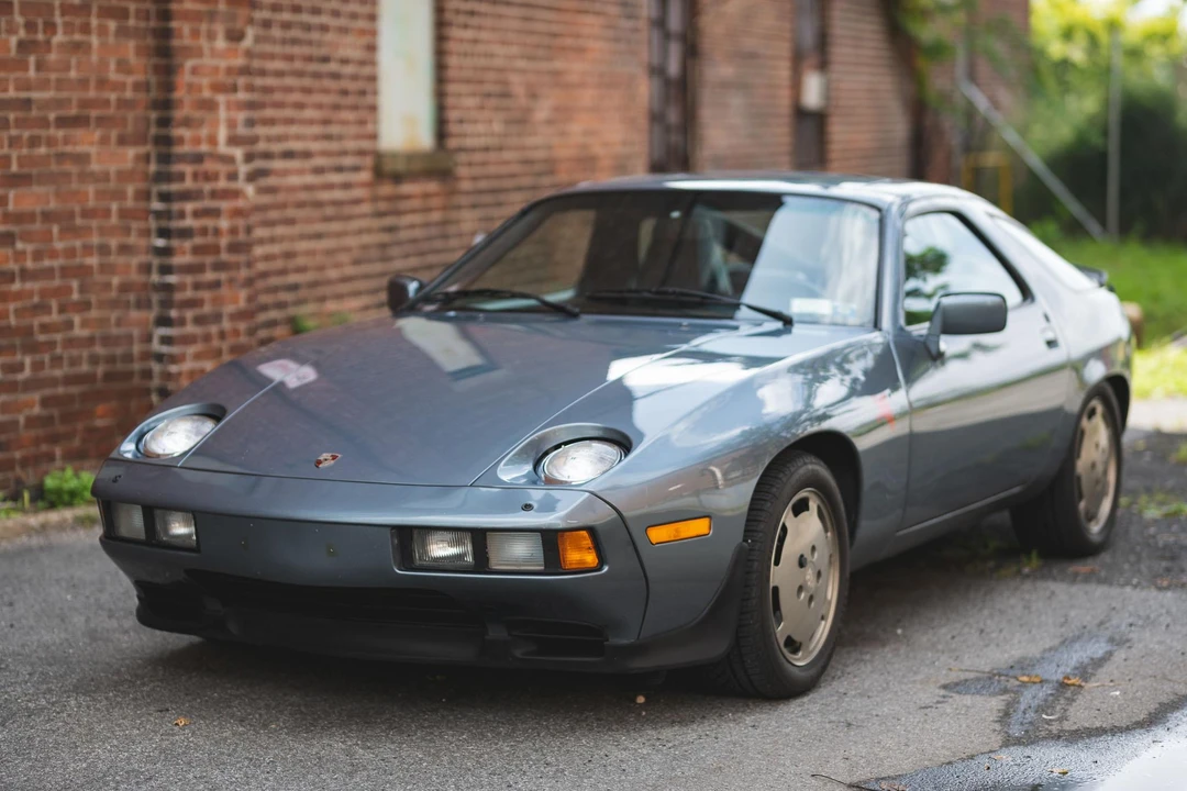 1984 Porsche 928 S - Image 7 of 31
