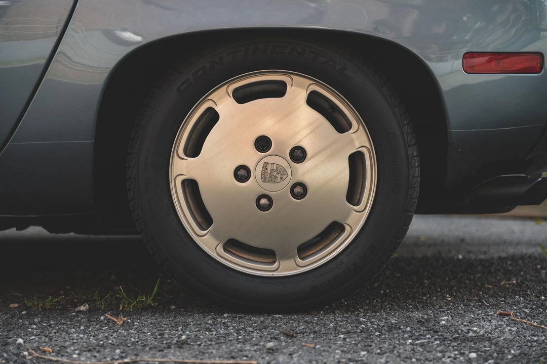 1984 Porsche 928 S - Image 31 of 31