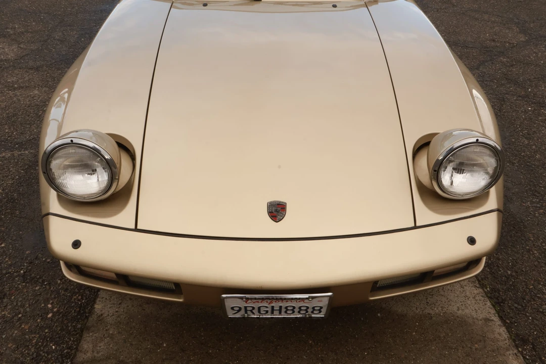 1984 Porsche 928 S - Image 25 of 31
