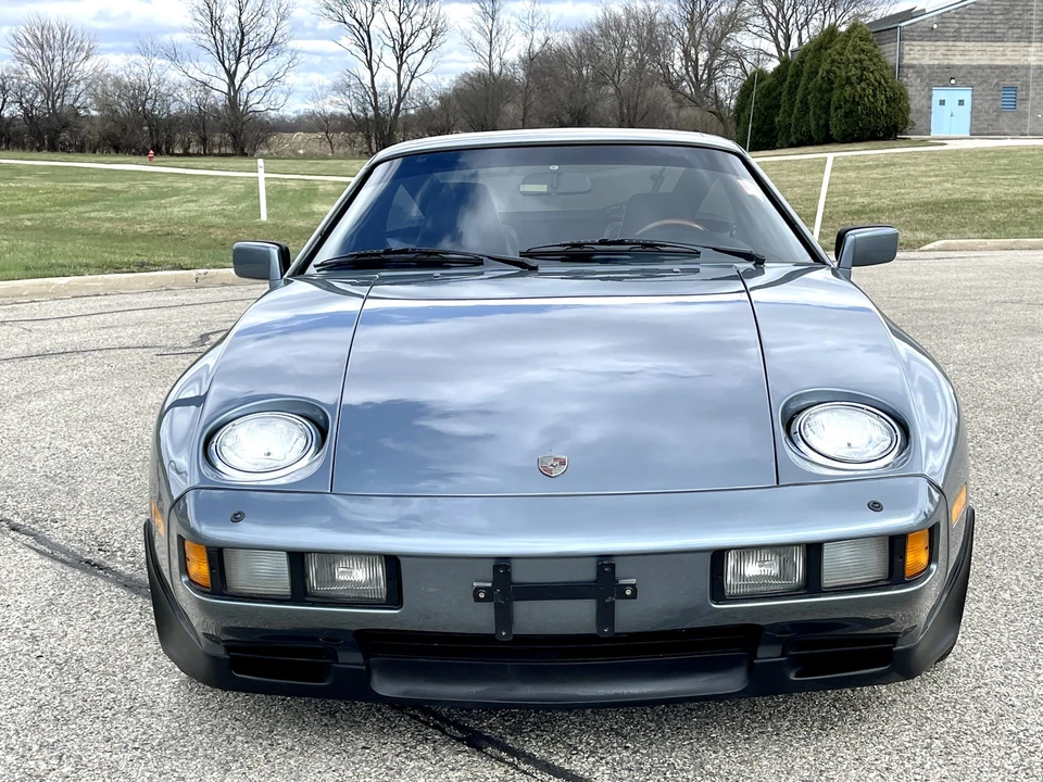1984 Porsche 928 S - Image 17 of 31