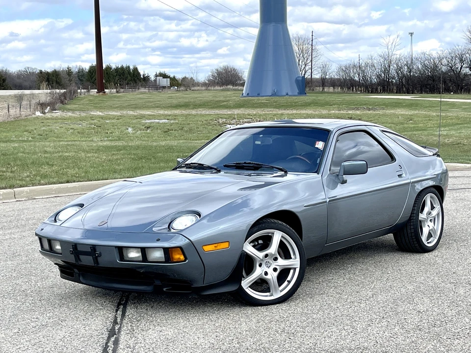 1984 Porsche 928 S - Image 3 of 31