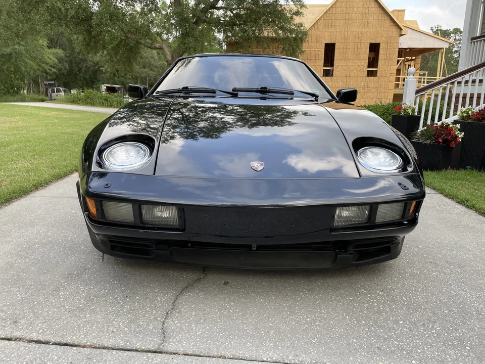 1984 Porsche 928 S - Image 2 of 31