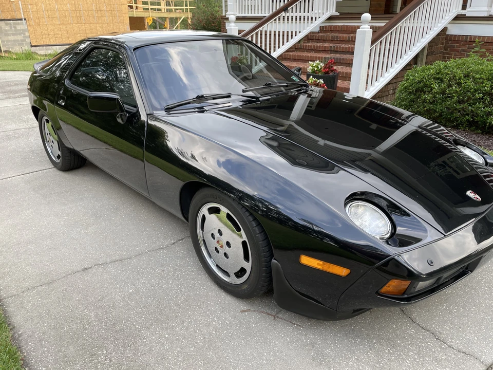 1984 Porsche 928 S - Image 17 of 31
