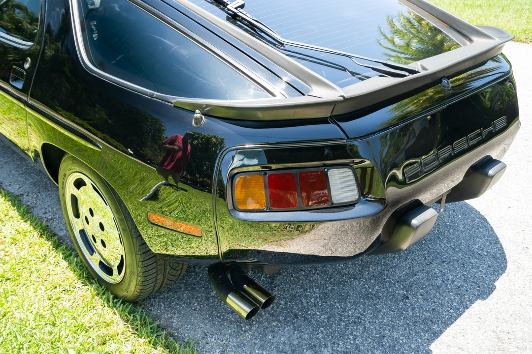 1984 Porsche 928 S - Image 20 of 31