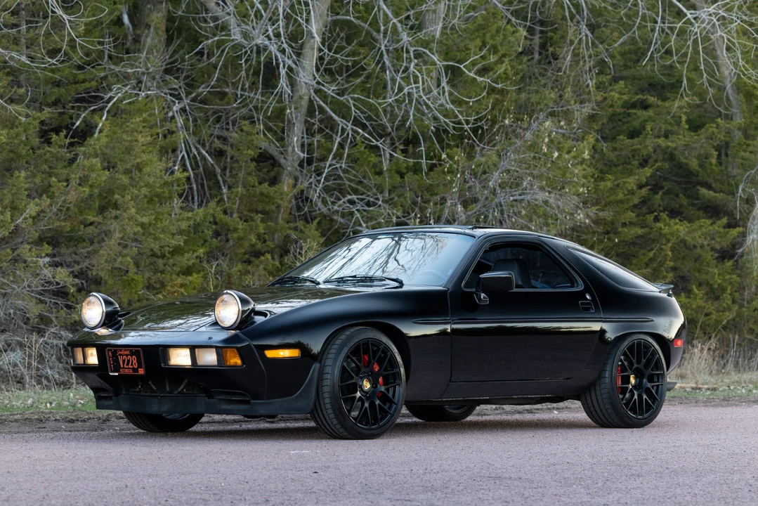 1984 Porsche 928 S - Image 3 of 31