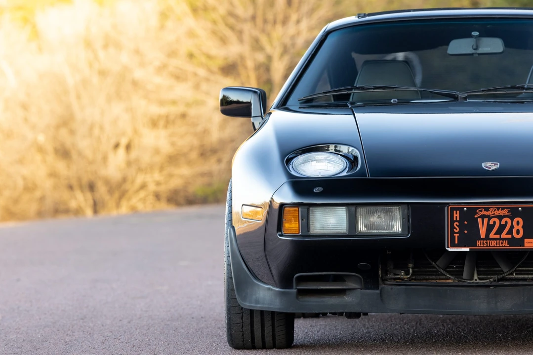 1984 Porsche 928 S - Image 24 of 31