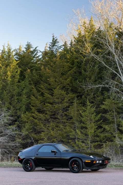 1984 Porsche 928 S - Image 7 of 31