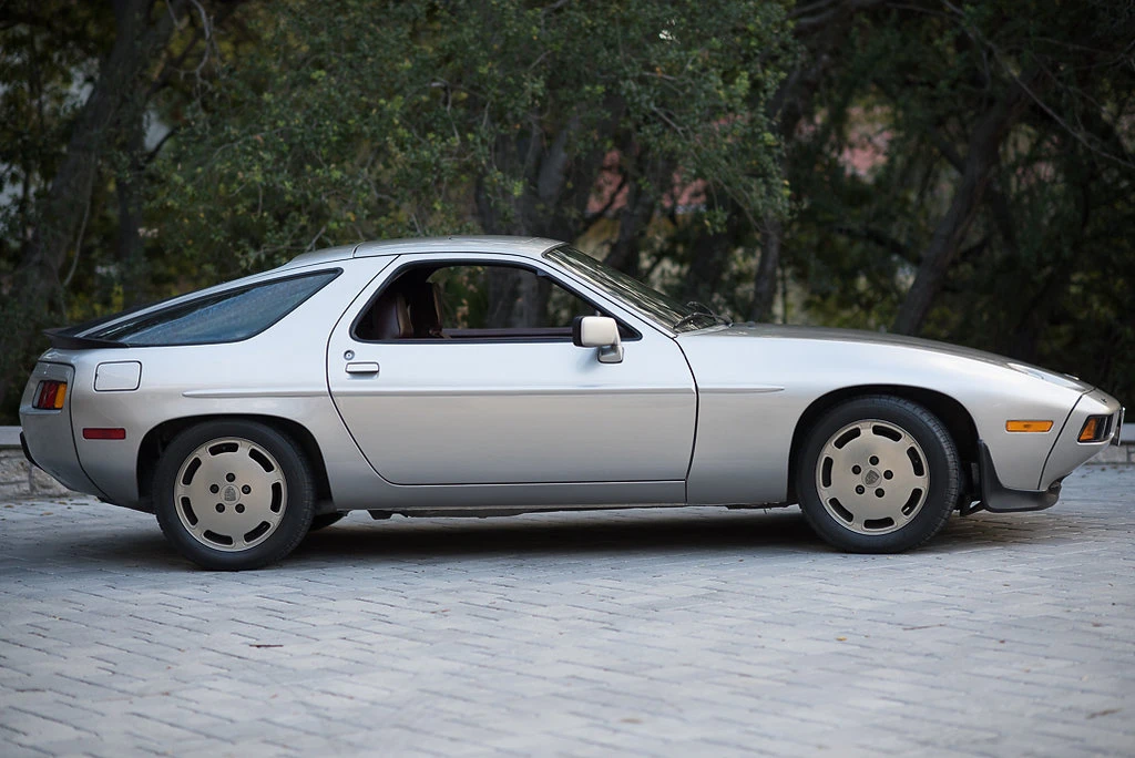 1984 Porsche 928 S - Image 5 of 31