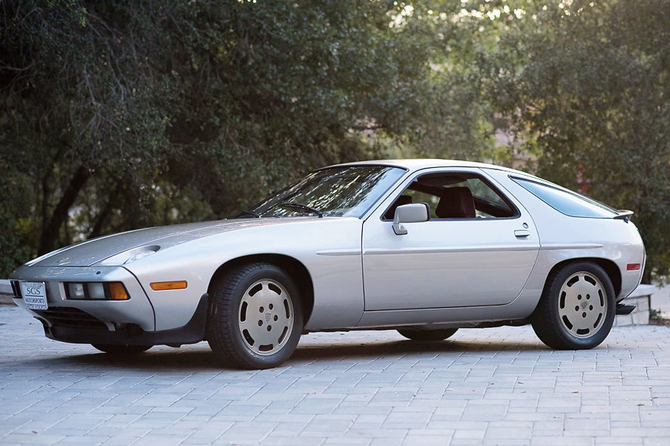 1984 Porsche 928 S - Image 4 of 31