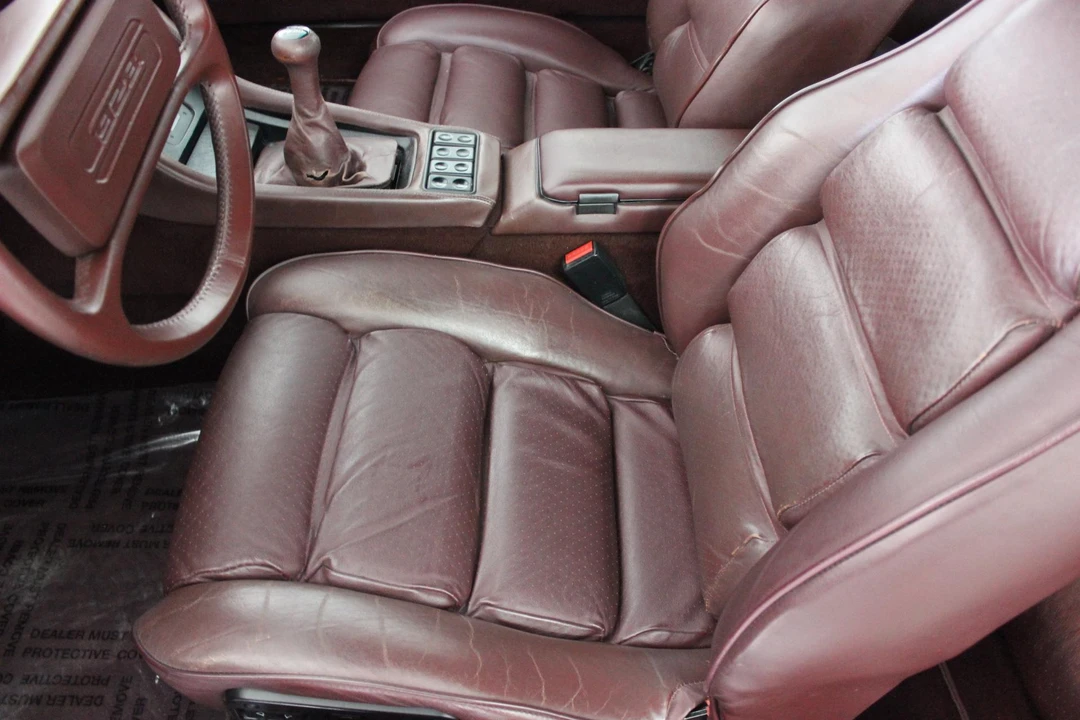 1984 Porsche 928 S - Image 16 of 31