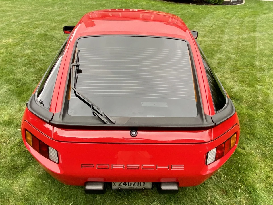 1984 Porsche 928 S - Image 22 of 31