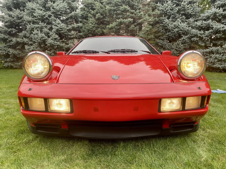 1984 Porsche 928 S - Image 15 of 31
