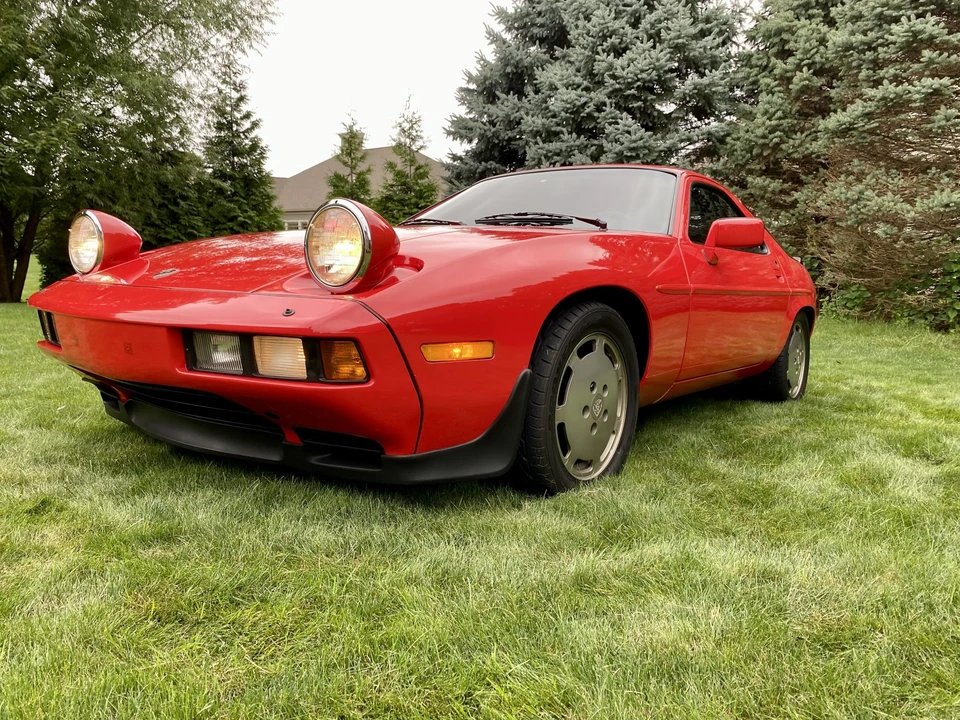 1984 Porsche 928 S - Image 18 of 31