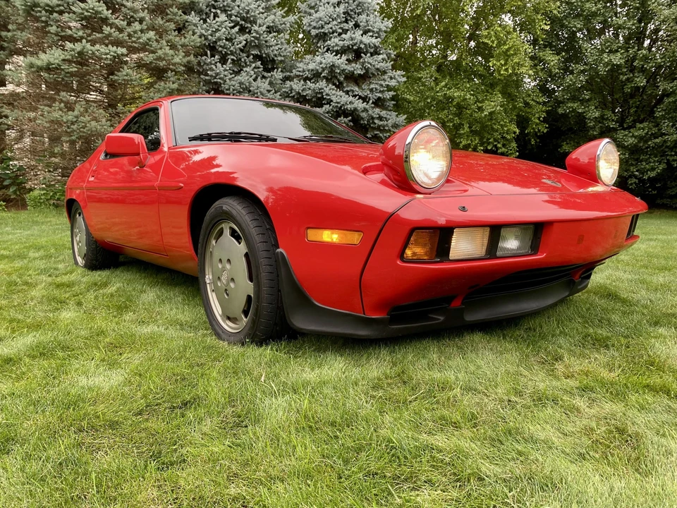 1984 Porsche 928 S - Image 17 of 31