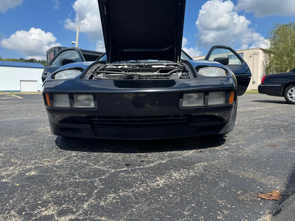 1984 Porsche 928 S - Image 14 of 31