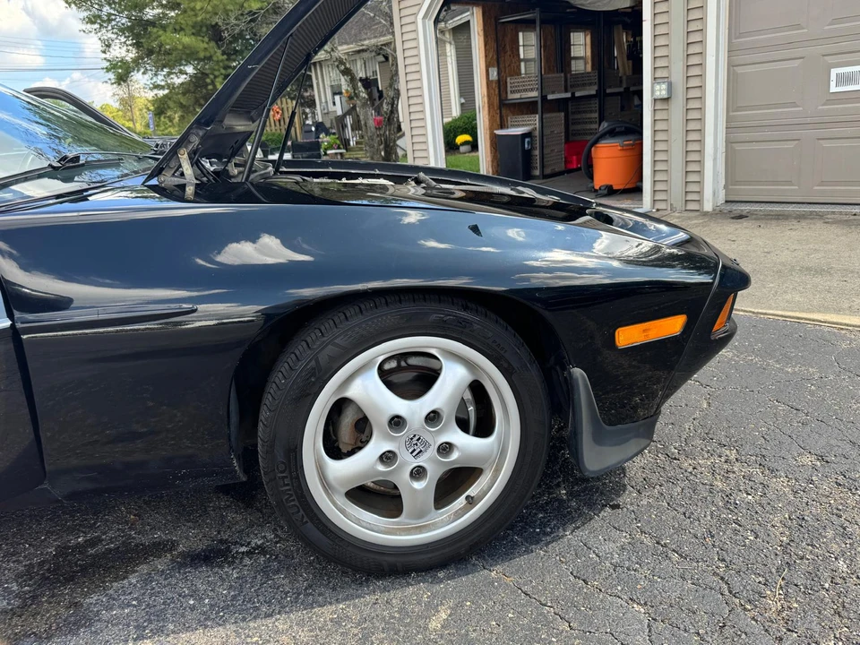 1984 Porsche 928 S - Image 27 of 31