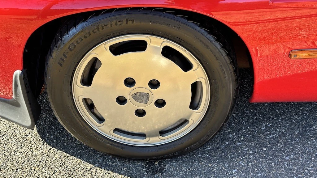 1984 Porsche 928 S - Image 15 of 31