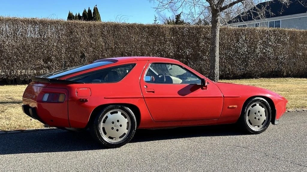 1984 Porsche 928 S - Image 14 of 31