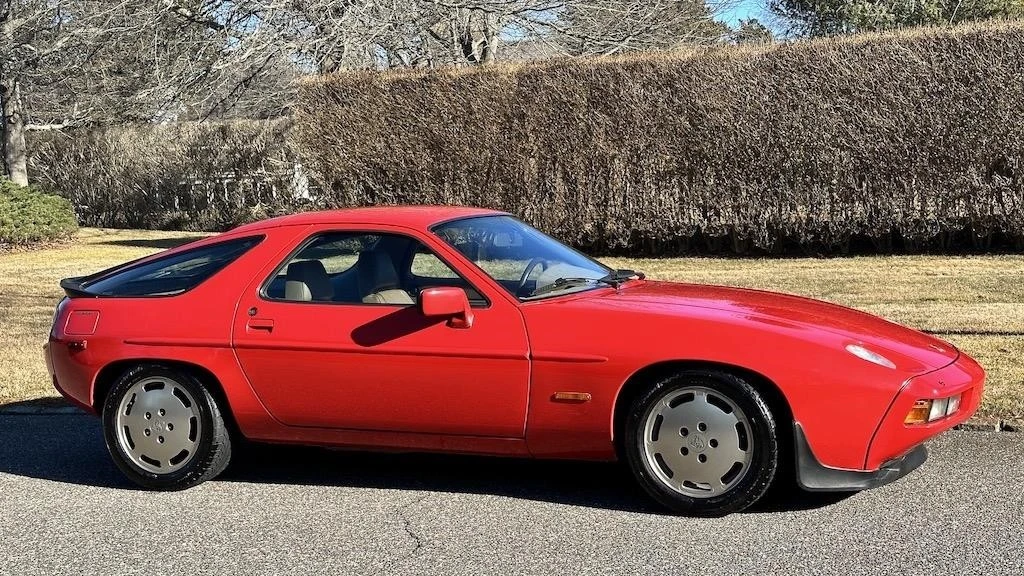 1984 Porsche 928 S - Image 24 of 31