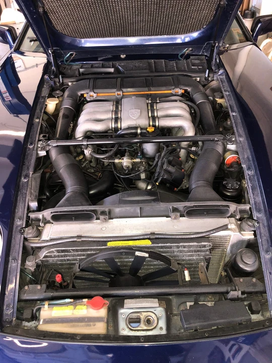 1984 Porsche 928 S - Image 6 of 18