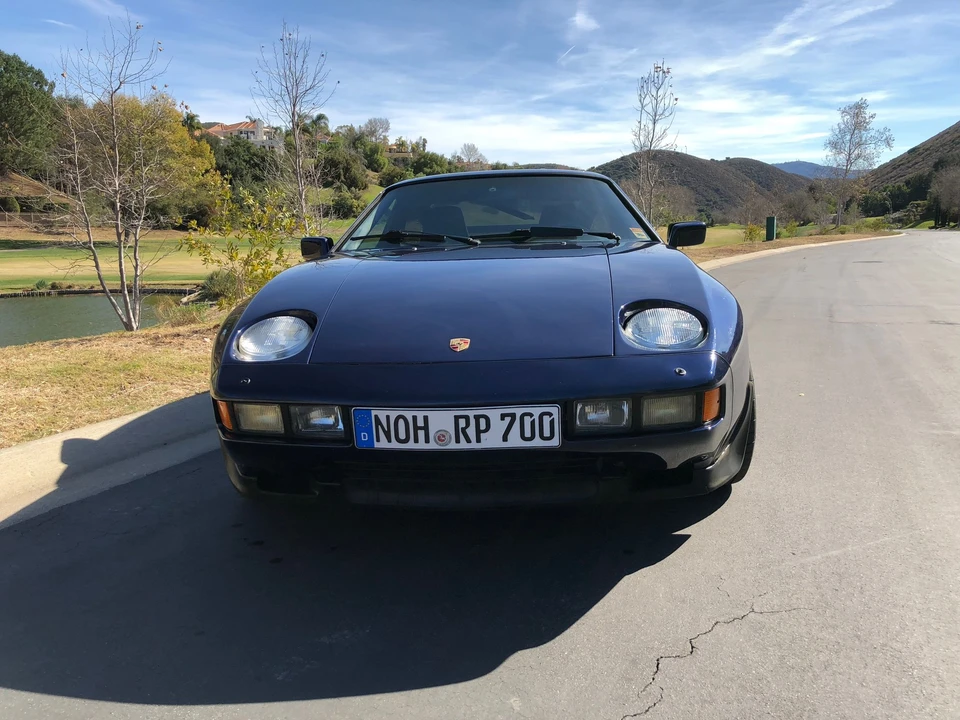 1984 Porsche 928 S - Image 4 of 18